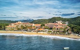 Barcelo Huatulco Beach Resort All Inclusive